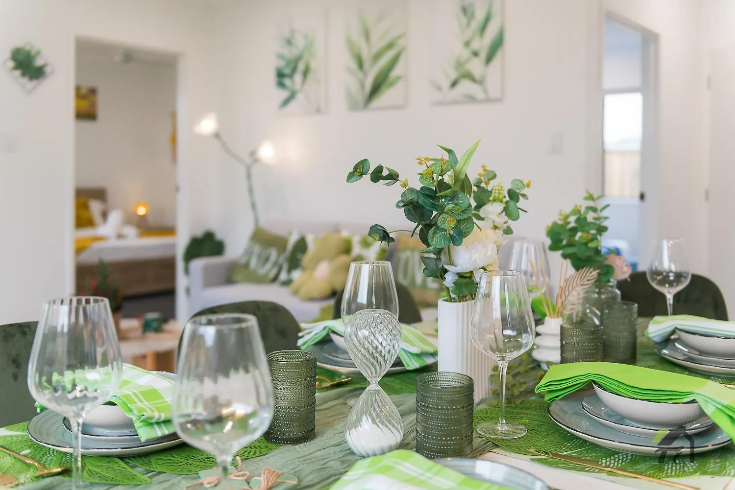 Cozy&Luminous 4-Bedroom House Ripley 0*,