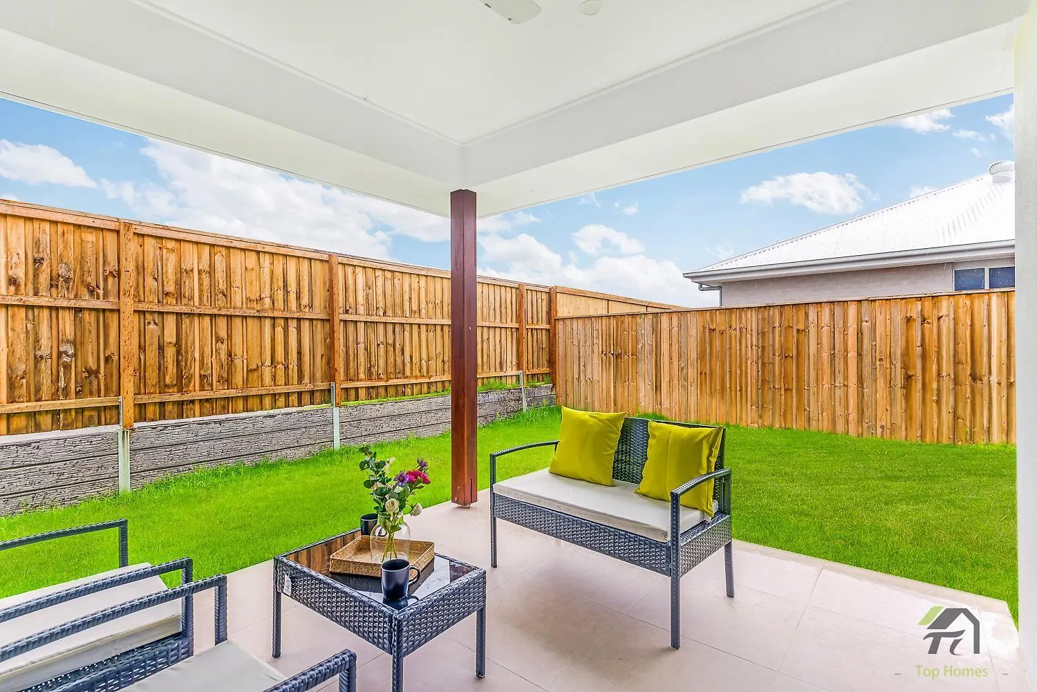 Cozy&Luminous 4-Bedroom House Ripley 0*,  Australia